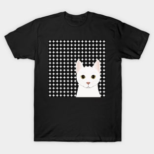 The cute white cat queen is watching you , white and black background pattern T-Shirt